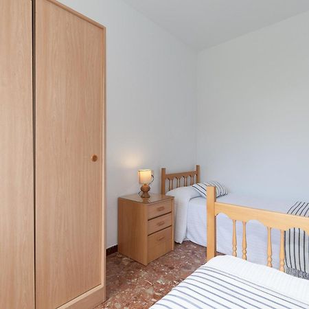 Uhc Casalmar Apartments Салоу Экстерьер фото