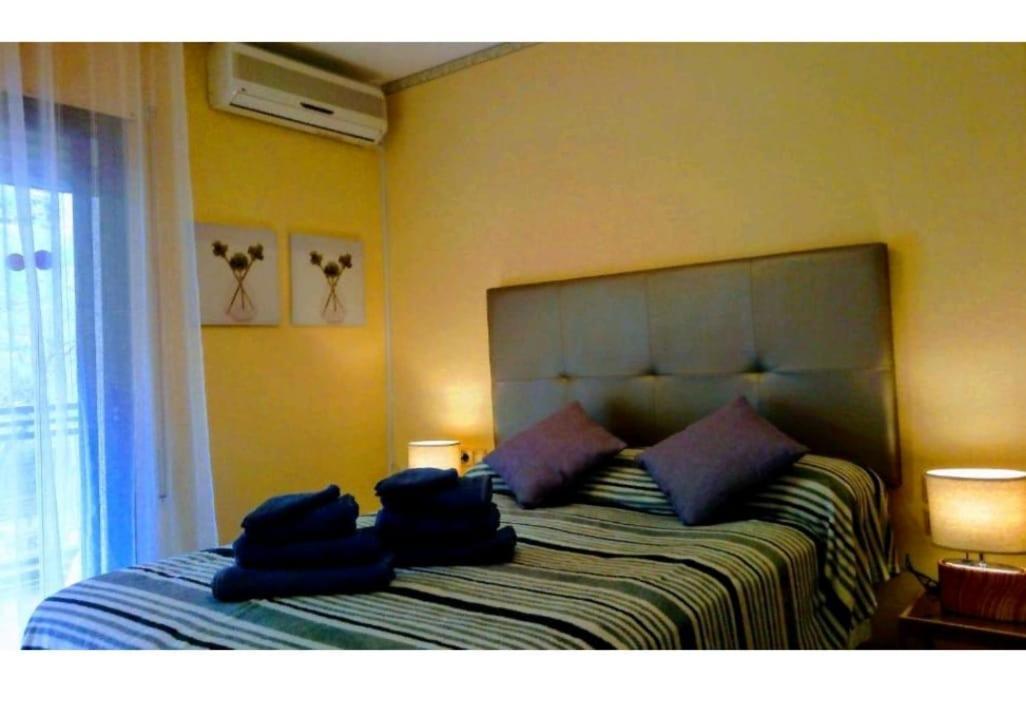 Uhc Casalmar Apartments Салоу Экстерьер фото