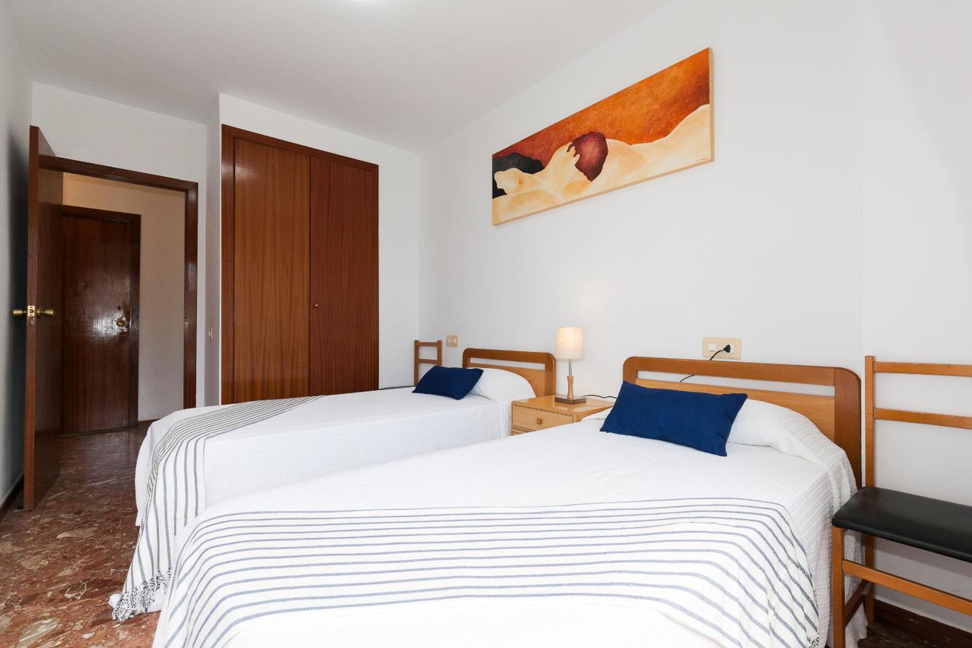 Uhc Casalmar Apartments Салоу Экстерьер фото